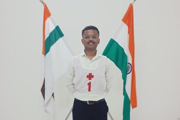 शिरूर तालुक्यातील शेतकरी पुत्र प्रथमेश मलगुंडेची पहिल्याच प्रयत्नात ‘इंडियन नेव्ही’त सब लेफ्टनंट पदी निवड Swarajyatimesnews